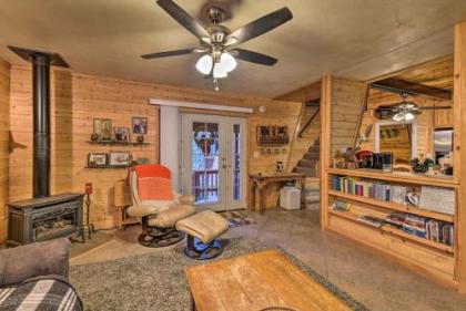 Munds Park Cabin with Furnished Deck and Fire Pit! - image 4