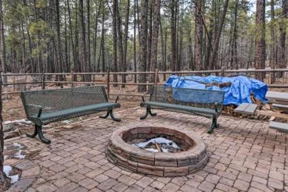 Munds Park Cabin with Furnished Deck and Fire Pit! - image 5