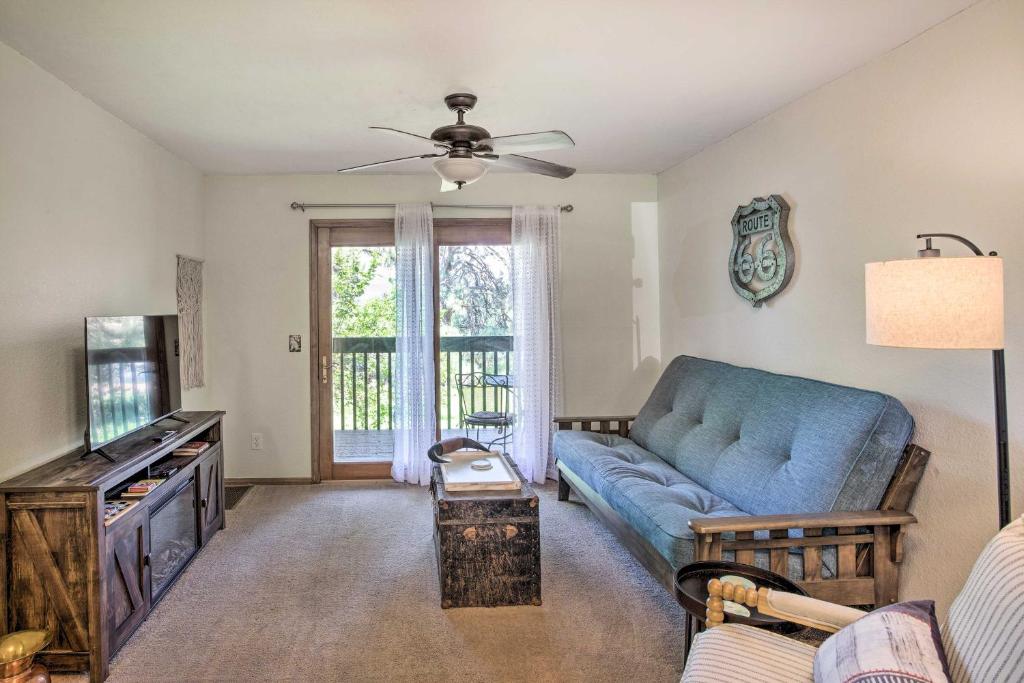 Pet-Friendly Condo Less Than 1 Mile to Hikes and Golf - image 5