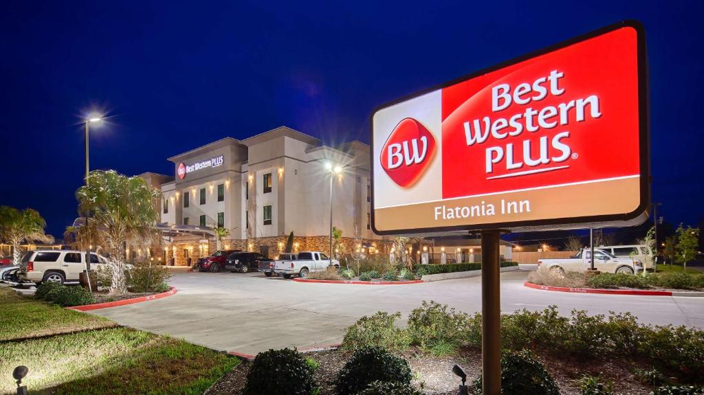 Best Western Plus Flatonia - image 4