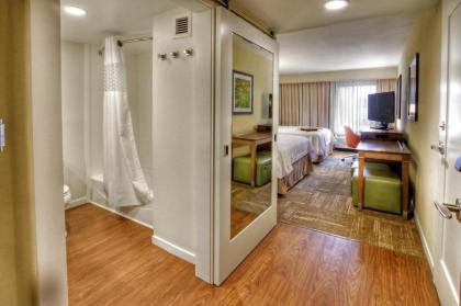 Hampton Inn and Suites Asheville Airport - image 13