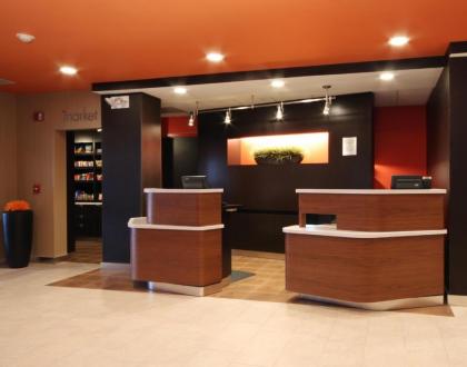 Courtyard by Marriott Flint - image 9