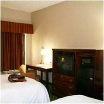 Hampton Inn Florence Midtown - image 10