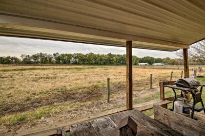 The Bovard Lodge Rustic Cabin Near Ohio River! - image 12