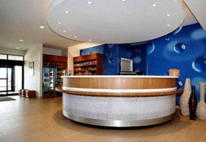 SpringHill Suites Cincinnati Airport South - image 2