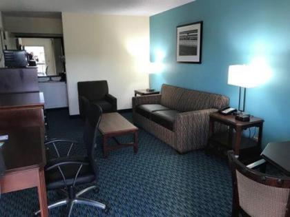 Baymont Inn & Suites by Wyndham Florence - image 2