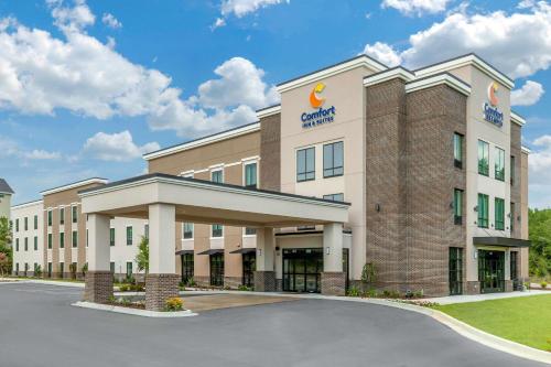 Comfort Inn & Suites - main image