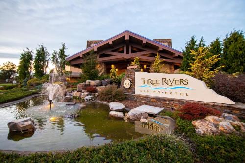 Three Rivers Casino Resort - image 2