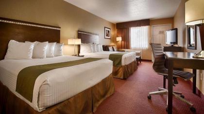 SureStay Hotel by Best Western Floresville - image 15