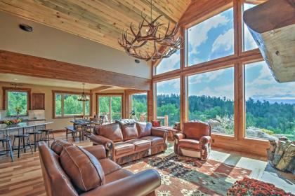 Luxurious Florissant Mtn Home with Pikes Peak Views! - image 14