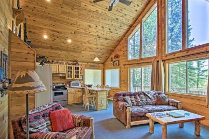 Peaceful Hilltop Hideaway with Porch on 2 Acres - image 2