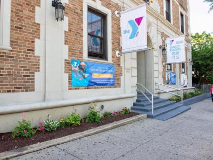 Flushing YMCA - image 2