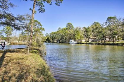 Waterfront Foley Area Home - 15 Mi to Gulf! - image 12