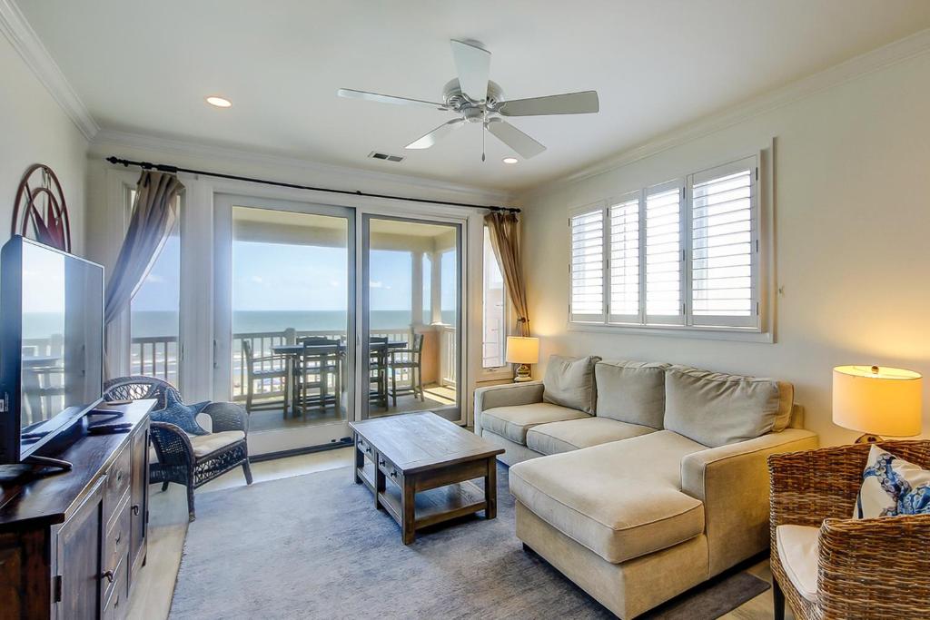 Ocean Pointe Villa 302 - image 2