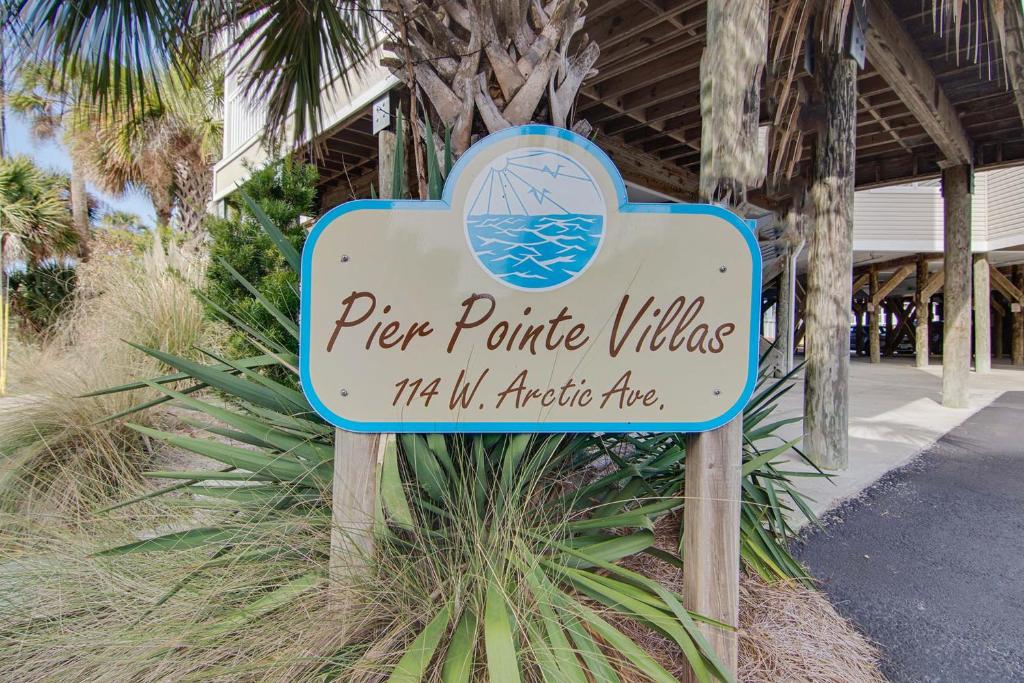 Pier Pointe Villas - image 3