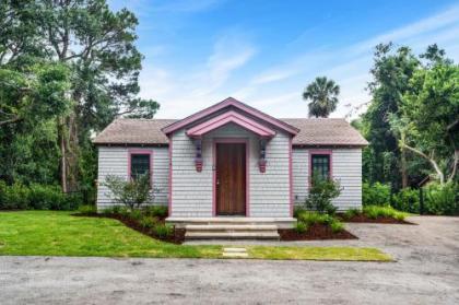 NEW Folly Vacation Listing 209 East Cottage near the beach South Carolina