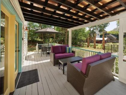 Folly Vacation 305 E Erie: Fantastic Location Recently Renovated! - image 2