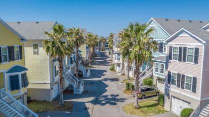 114 W Edge   River Daze   Pool Folly Beach South Carolina