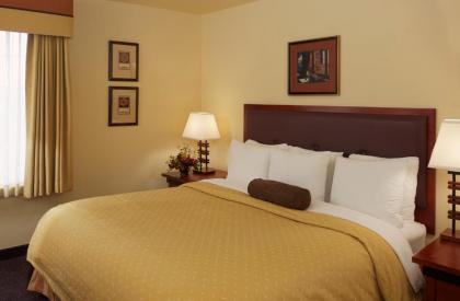 Larkspur Landing Folsom-An All-Suite Hotel - image 3