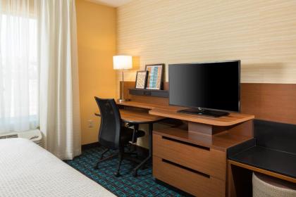 Fairfield Inn & Suites by Marriott Sacramento Folsom - image 6