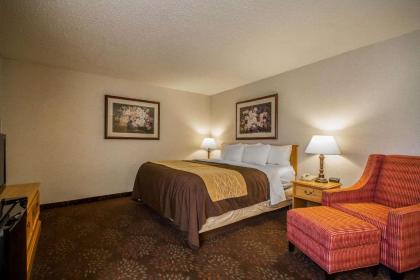 Comfort Inn Fond Du Lac - image 10