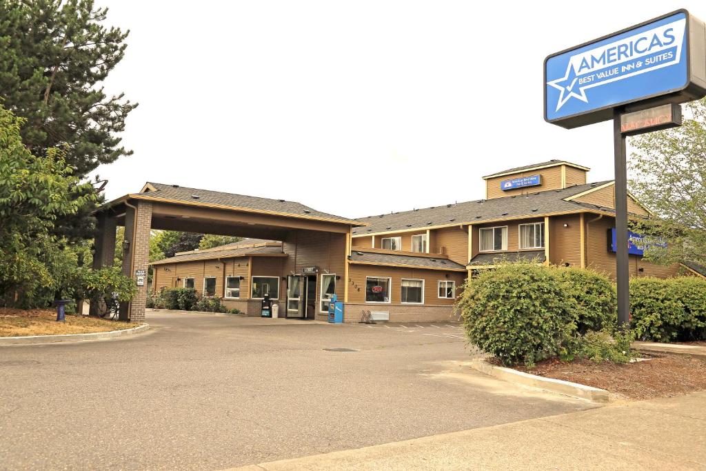 Americas Best Value Inn & Suites-Forest Grove/Hillsboro - main image