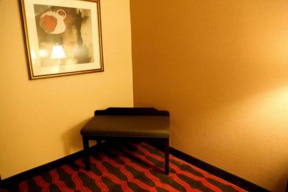 Americas Best Value Inn & Suites-Forest Grove/Hillsboro - image 14