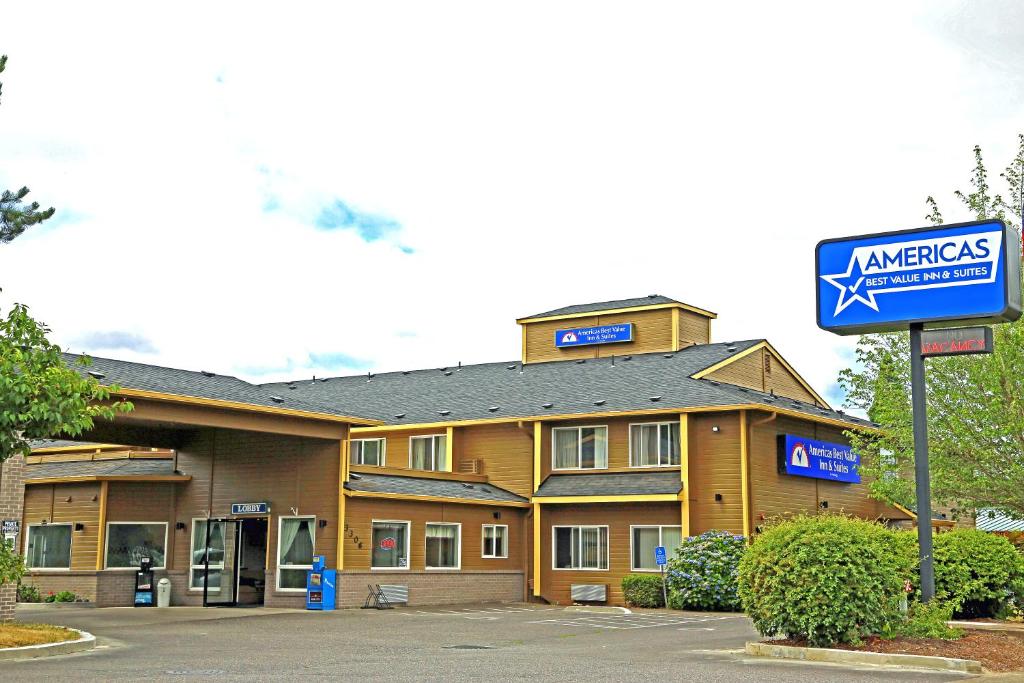 Americas Best Value Inn & Suites-Forest Grove/Hillsboro - image 3