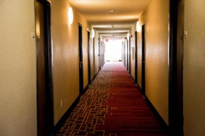 Americas Best Value Inn & Suites-Forest Grove/Hillsboro - image 8