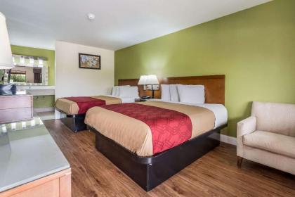 Econo Lodge Forest Park Atlanta Airport - image 17