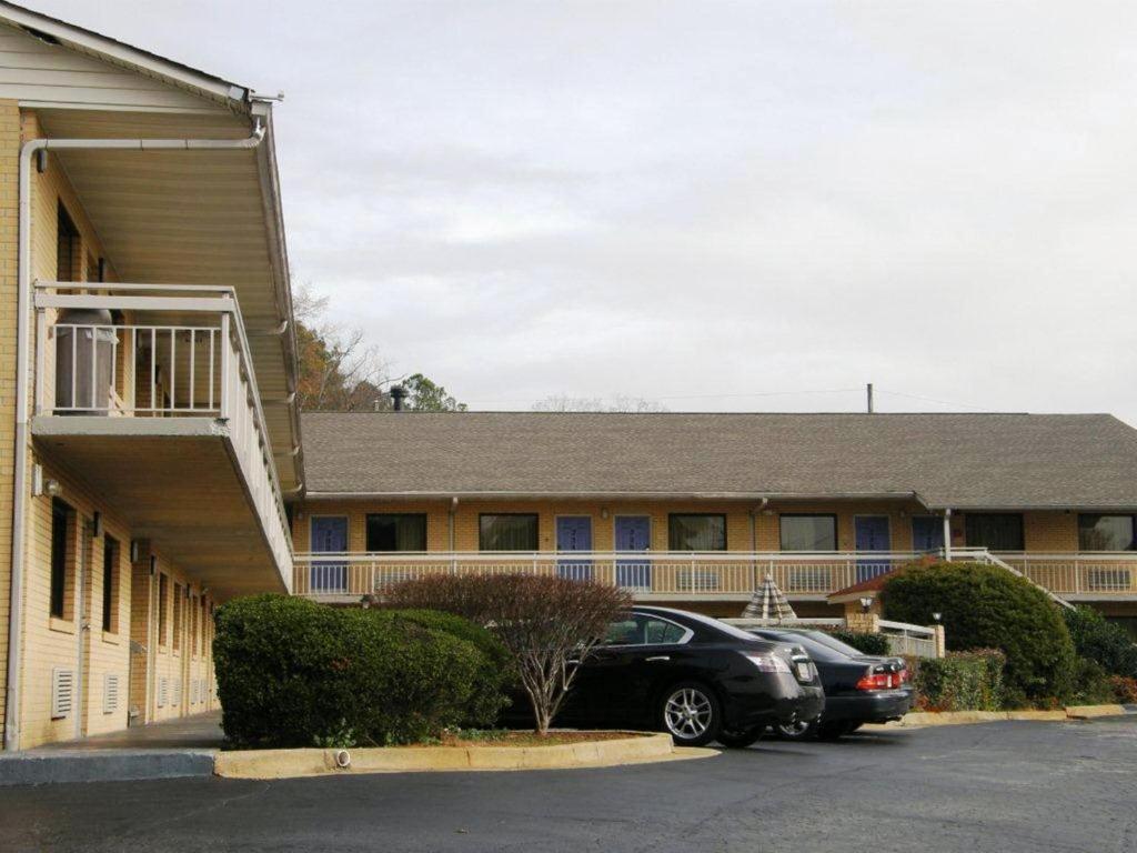 Southside Inn - Jonesboro - image 3