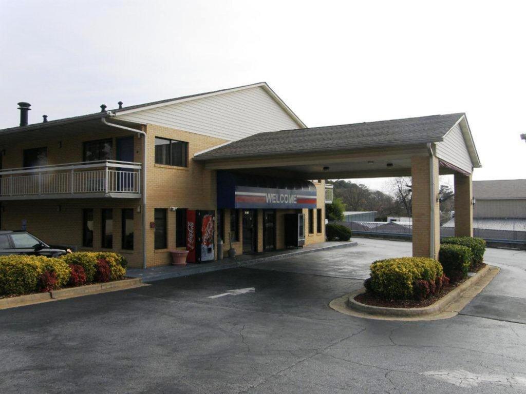 Southside Inn - Jonesboro - image 4