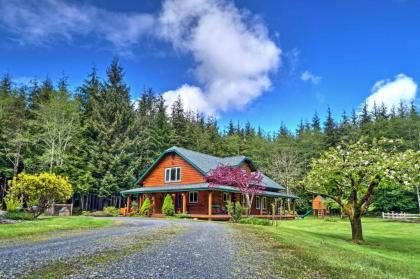 Peaceful Retreat on 10 Acres Less than 7 miles to La Push Forks Washington