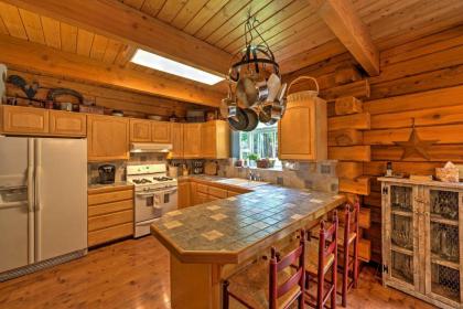 Peaceful Retreat on 10 Acres Less Than 7 Miles to La Push - image 12