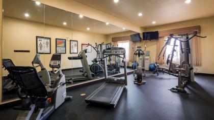 BEST WESTERN PLUS Christopher Inn and Suites - image 15