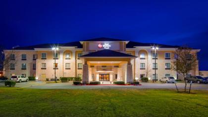 BEST WESTERN PLUS Christopher Inn and Suites - image 9