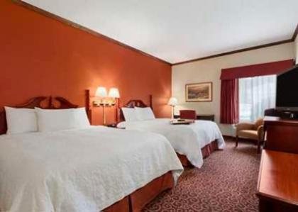 Hampton Inn Forrest City - image 15