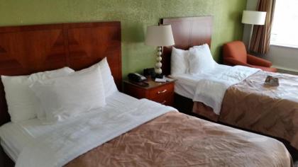 Quality Inn Forsyth - image 6