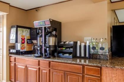 Americas Best Value Inn & Suites Ft Collins E at I-25 - image 2