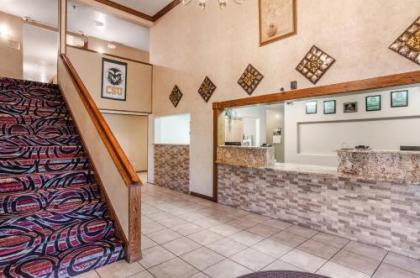 Americas Best Value Inn & Suites Ft Collins E at I-25 - image 4