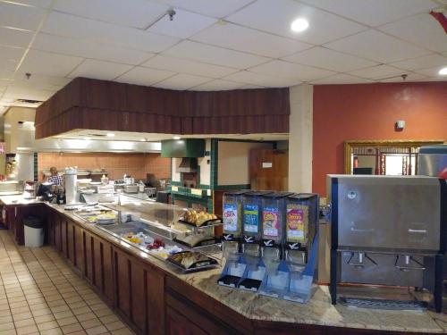 Quality Inn & Suites Fort Collins - image 2