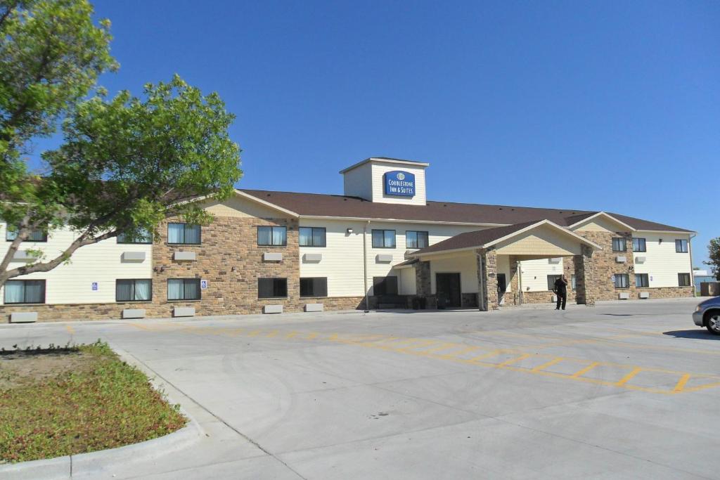 Cobblestone Inn & Suites - Fort Dodge - main image