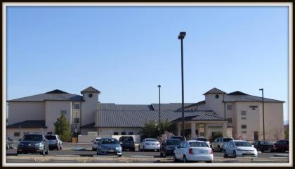 Landmark Inn Fort Irwin - image 9