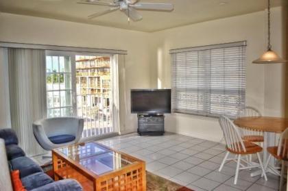 Fort Lauderdale Yacht and Beach Club 416 - image 1