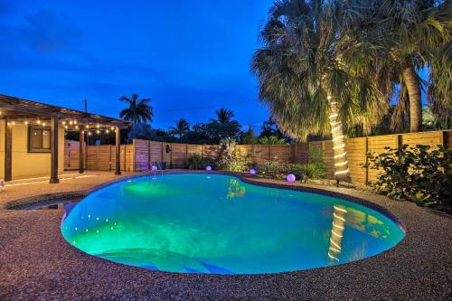 Updated and Private Oakland Park Home about 2 Mi to Beach - image 3