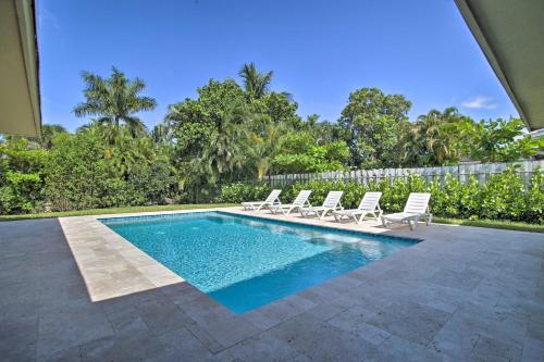 Sleepy River Gem with Pool Less Than 4Mi to Lauderdale Beaches - main image