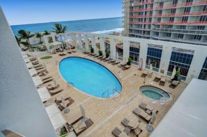 Luxury Condo with Daily c Fort Lauderdale