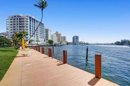 Fort Lauderdale Yacht and Beach Club 209 - image 3