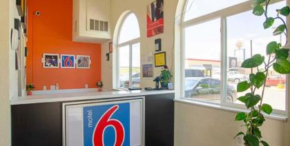 Motel 6-Fort Lupton CO - image 2