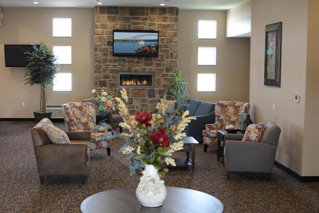 Cobblestone Inn & Suites - Fort Madison - image 3